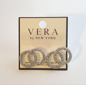 Rhinestone Interlocking Circle Stud Earrings